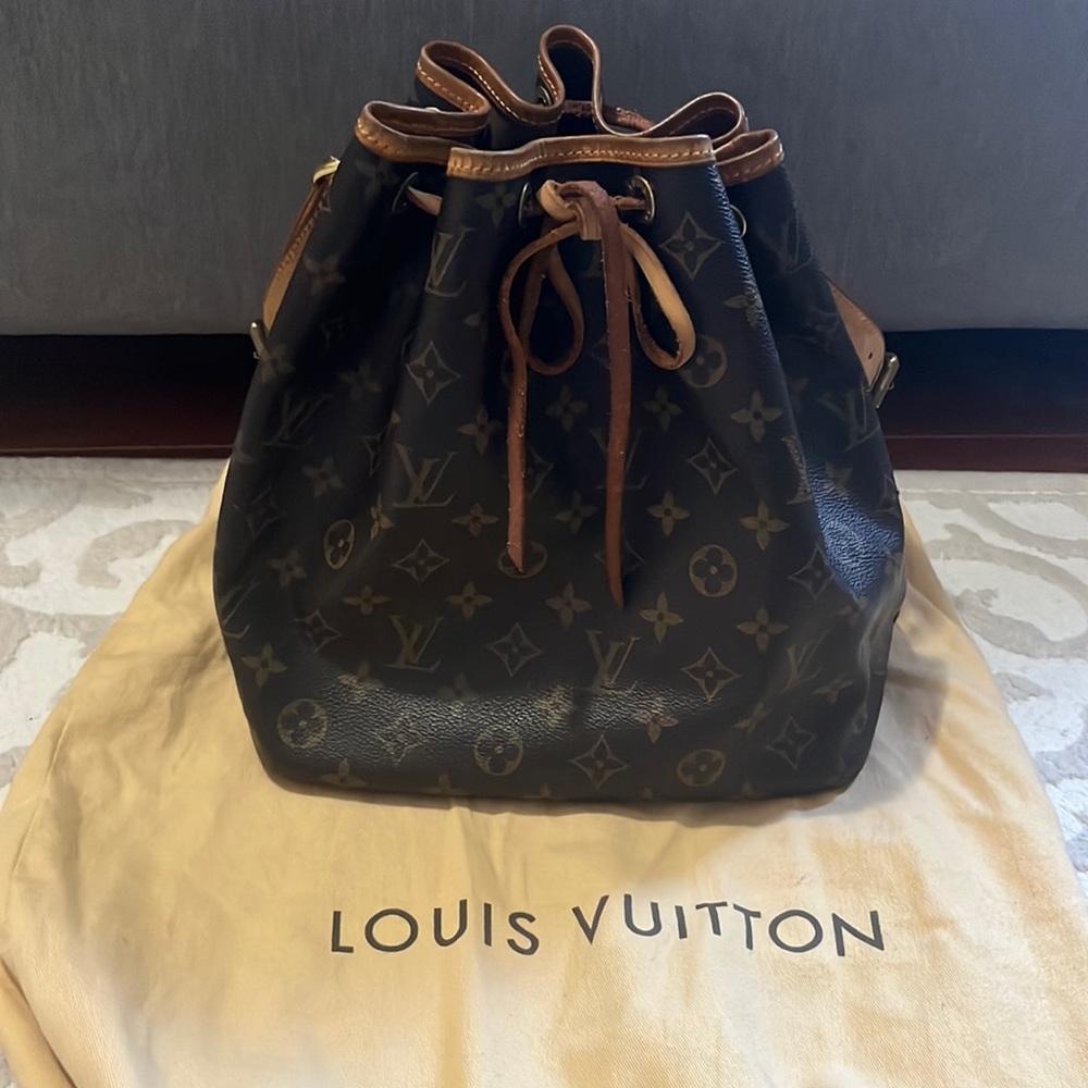Louise Vuitton Noé medium